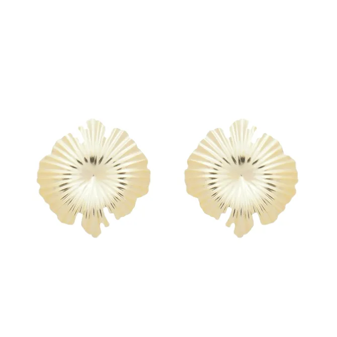 Brinco Isadora Matelado Flor Folheado a Ouro 18k